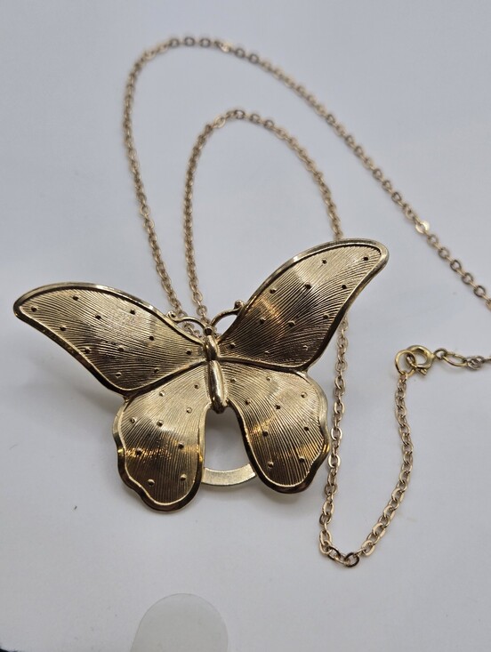 Vintage Jewelry - Gold Dainty Chain Butterfly Necklace Fairycore Pendant/Scarf Clip/Brooch Combo